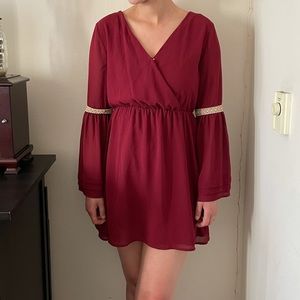 Bell sleeved mini dress
